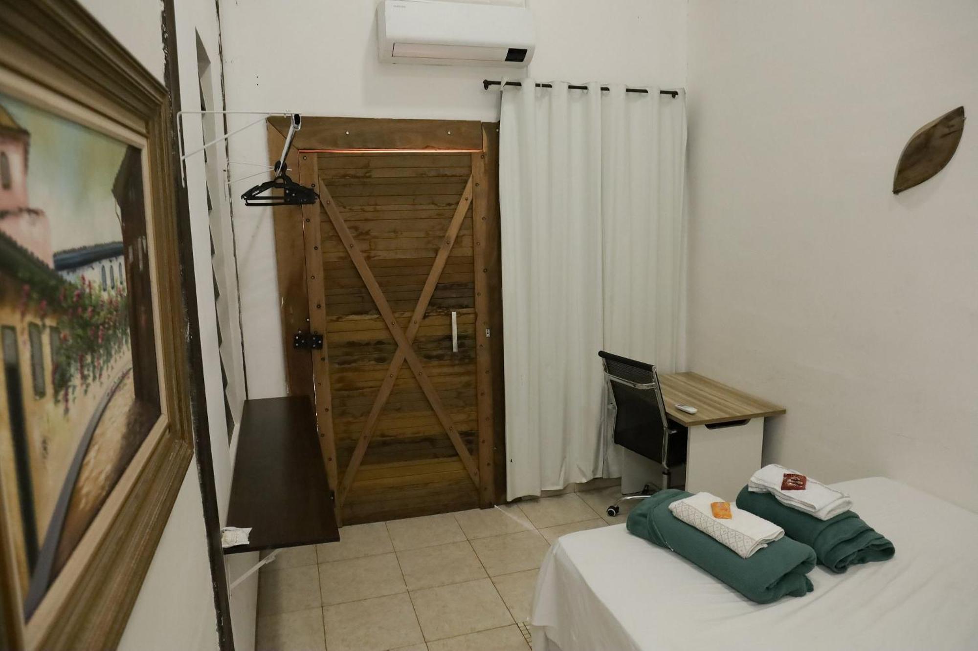 Hotel Pousada Dos Bosques - Refugio Urbano Cuiaba  Bagian luar foto