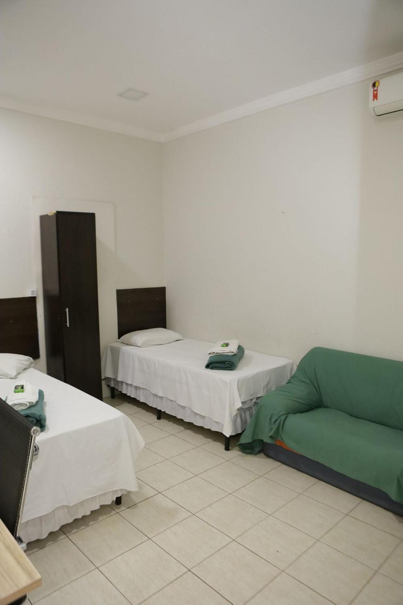 Hotel Pousada Dos Bosques - Refugio Urbano Cuiaba  Bagian luar foto